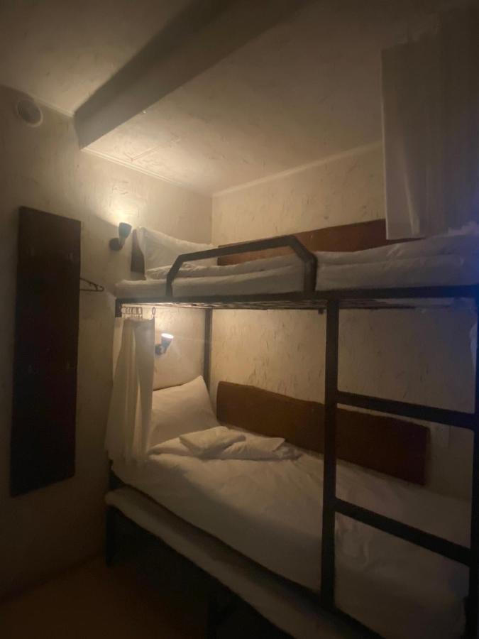 Hostel Danylo Halytskyi Lviv Buitenkant foto