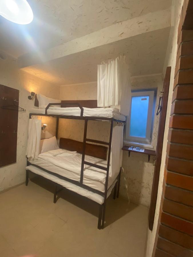 Hostel Danylo Halytskyi Lviv Buitenkant foto